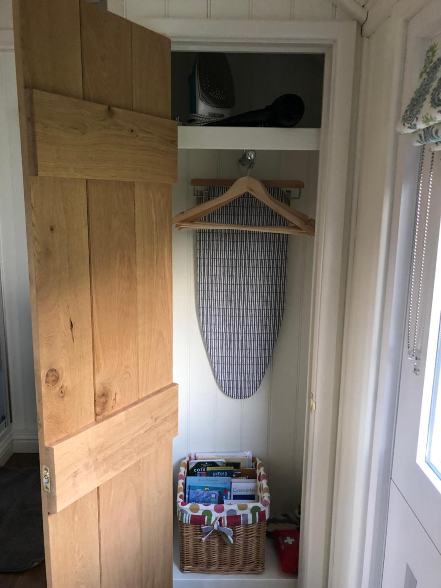 Green Valley, Cotswold Stay With Hamper Cheltenham Buitenkant foto